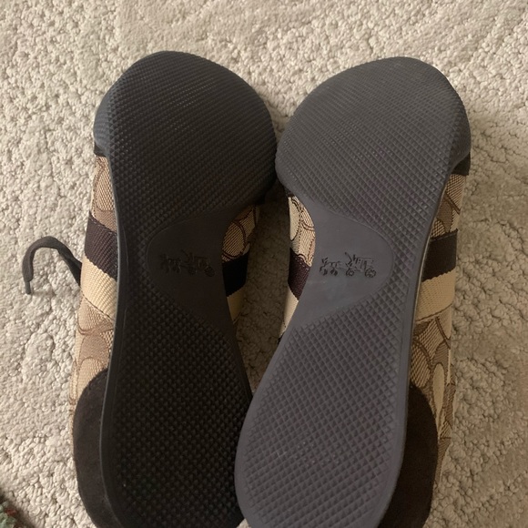 Coach Shoes - Picture 4 of 5